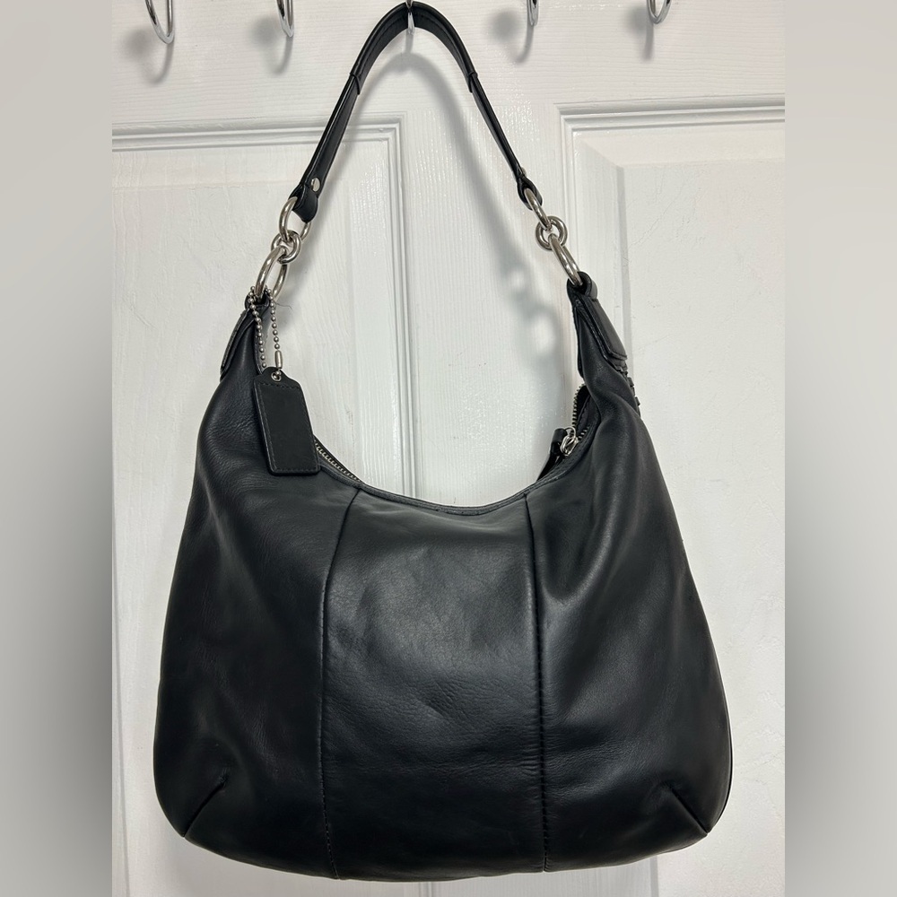 COACH authentic vintage Elegant Black Woven Leather Shoulder Bag/Crossbody Bag - Picture 5 of 9